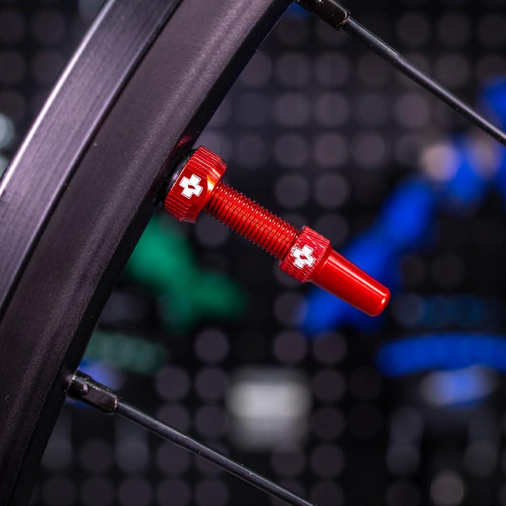 Muc-Off Graue Presta Tubeless Ventile, 44 mm - Hochwertige Anti-Leck Fahrradventile mit integriertem Werkzeug zum Entfernen des Ventilkerns Alcovic